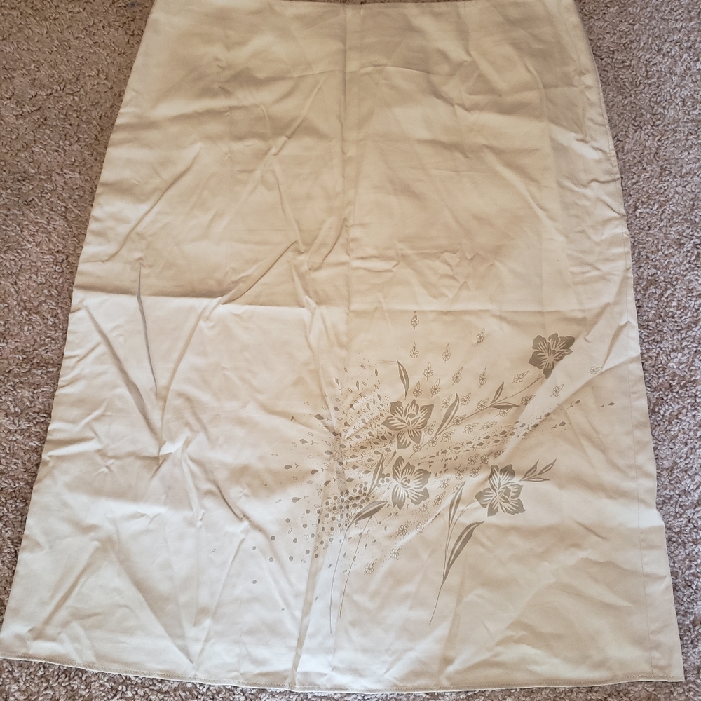 Banana Republic Factory Skirt